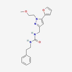 molecular formula C20H24N4O3 B3018826 1-((5-(furan-2-yl)-1-(2-methoxyethyl)-1H-pyrazol-3-yl)methyl)-3-phenethylurea CAS No. 1421468-90-7