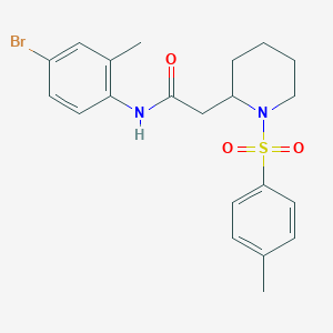 molecular formula C21H25BrN2O3S B3018848 N-(4-bromo-2-methylphenyl)-2-(1-tosylpiperidin-2-yl)acetamide CAS No. 941904-37-6