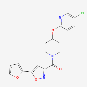 molecular formula C18H16ClN3O4 B3018884 (4-((5-Chloropyridin-2-yl)oxy)piperidin-1-yl)(5-(furan-2-yl)isoxazol-3-yl)methanone CAS No. 1448075-38-4