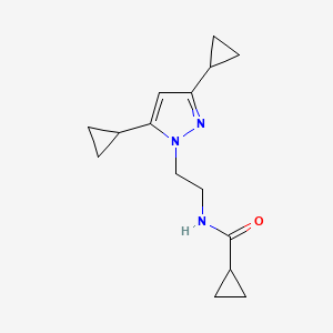 molecular formula C15H21N3O B3019261 N-(2-(3,5-dicyclopropyl-1H-pyrazol-1-yl)ethyl)cyclopropanecarboxamide CAS No. 2319805-06-4