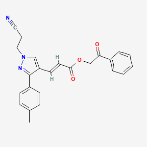 molecular formula C24H21N3O3 B3019651 phenacyl (E)-3-[1-(2-cyanoethyl)-3-(4-methylphenyl)pyrazol-4-yl]prop-2-enoate CAS No. 956042-64-1