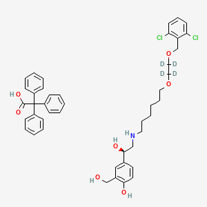 molecular formula C44H49Cl2NO7 B3025887 α1R-[[[6-[2-[(2,6-二氯苯基)甲氧基]乙氧基-d4]己基]氨基]甲基]-4-羟基-1,3-苯二甲醇，三苯乙酸酯 CAS No. 2021249-10-3