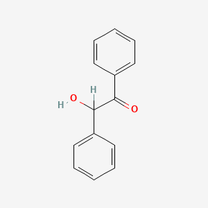 molecular formula C14H12O2<br>C6H5COCH(OH)C6H5<br>C14H12O2 B3030396 Benzoin CAS No. 9000-05-9