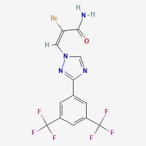 molecular formula C13H7BrF6N4O B3032410 2-丙烯酰胺，3-[3-[3,5-双（三氟甲基）苯基]-1H-1,2,4-三唑-1-基]-2-溴-，（2E）- CAS No. 1642300-95-5