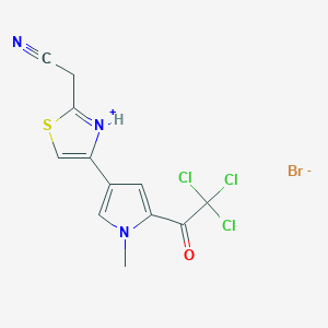 molecular formula C12H9BrCl3N3OS B3035318 2-(cyanomethyl)-4-[1-methyl-5-(2,2,2-trichloroacetyl)-1H-pyrrol-3-yl]-1,3-thiazol-3-ium bromide CAS No. 317821-67-3
