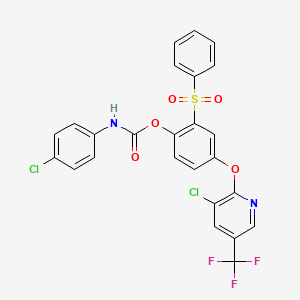 molecular formula C25H15Cl2F3N2O5S B3035699 [2-(benzenesulfonyl)-4-[3-chloro-5-(trifluoromethyl)pyridin-2-yl]oxyphenyl] N-(4-chlorophenyl)carbamate CAS No. 338407-49-1
