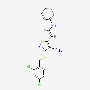 molecular formula C19H13Cl2N3S2 B3035935 5-[(E)-2-苯胺乙烯基]-3-[(2,4-二氯苯基)甲基硫代]-1,2-噻唑-4-腈 CAS No. 338778-71-5