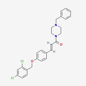 molecular formula C27H26Cl2N2O2 B3037395 (E)-1-(4-苄基哌嗪-1-基)-3-[4-[(2,4-二氯苯基)甲氧基]苯基]丙-2-烯-1-酮 CAS No. 477888-71-4