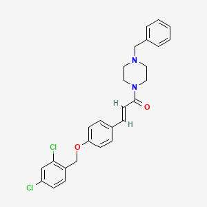 molecular formula C27H26Cl2N2O2 B3037395 (E)-1-(4-benzylpiperazin-1-yl)-3-[4-[(2,4-dichlorophenyl)methoxy]phenyl]prop-2-en-1-one CAS No. 477888-71-4