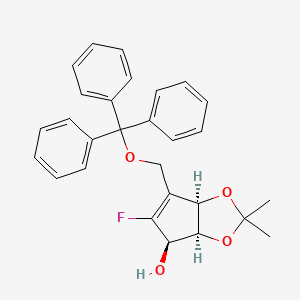 molecular formula C28H27FO4 B3038209 (3AS,4R,6aR)-5-fluoro-2,2-dimethyl-6-((trityloxy)methyl)-4,6a-dihydro-3aH-cyclopenta[d][1,3]dioxol-4-ol CAS No. 805245-42-5