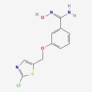 molecular formula C11H10ClN3O2S B3038682 (E)-3-[(2-chloro-1,3-thiazol-5-yl)methoxy]-N'-hydroxybenzene-1-carboximidamide CAS No. 885950-42-5