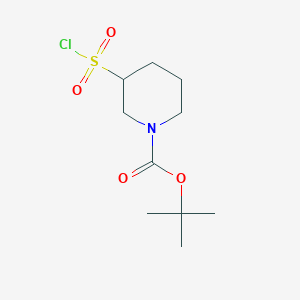 molecular formula C10H18ClNO4S B3046600 叔丁基 3-(氯磺酰基)哌啶-1-羧酸酯 CAS No. 1260664-44-5