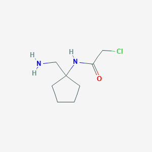 N-[1-(aminomethyl)cyclopentyl]-2-chloroacetamide