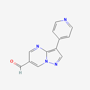 molecular formula C12H8N4O B3075780 3-(Pyridin-4-yl)pyrazolo[1,5-a]pyrimidine-6-carbaldehyde CAS No. 1035818-93-9