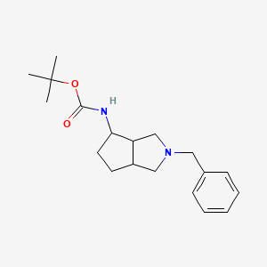 molecular formula C19H28N2O2 B3092576 叔丁基-2-苄基-八氢环戊并[C]吡咯-6-基氨基甲酸酯 CAS No. 1230135-97-3