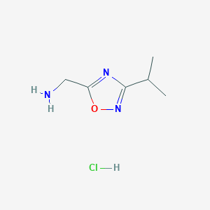 molecular formula C6H12ClN3O B3094238 [(3-Isopropyl-1,2,4-oxadiazol-5-YL)methyl]amine hydrochloride CAS No. 1255718-21-8