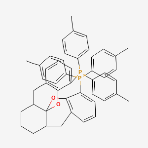 molecular formula C48H46O2P2 B3102996 {13-[双(4-甲苯基)膦基]-6,7,8,8a,9,14b-六氢-5H-,14-二氧戊苯-1-基}双(4-甲苯基)膦 CAS No. 1429939-32-1