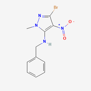 molecular formula C11H11BrN4O2 B3105890 N-benzyl-3-bromo-1-methyl-4-nitro-1H-pyrazol-5-amine CAS No. 155601-07-3