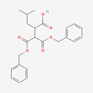 molecular formula C23H26O6 B3108406 1,1,2-戊三酸，4-甲基-，1,1-双(苯甲基)酯 (9CI) CAS No. 165172-57-6