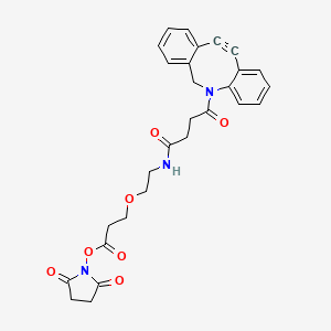 molecular formula C28H27N3O7 B3117382 DBCO-PEG1-NHS ester CAS No. 2228857-34-7