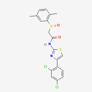 molecular formula C19H16Cl2N2O2S2 B3128654 N-[4-(2,4-dichlorophenyl)-1,3-thiazol-2-yl]-2-[(2,5-dimethylphenyl)sulfinyl]acetamide CAS No. 338965-94-9