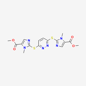 molecular formula C16H16N6O4S2 B3129066 Methyl 2-((6-((5-(methoxycarbonyl)-1-methyl-1H-imidazol-2-yl)sulfanyl)-3-pyridazinyl)sulfanyl)-1-methyl-1H-imidazole-5-carboxylate CAS No. 339011-87-9