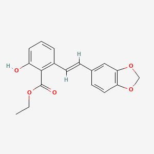 molecular formula C18H16O5 B3132282 2-(2-苯并[1,3]二氧杂环-5-基-乙烯基)-6-羟基苯甲酸乙酯 CAS No. 365543-23-3