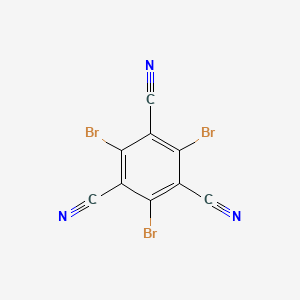 molecular formula C9Br3N3 B3146666 2,4,6-Tribromobenzene-1,3,5-tricarbonitrile CAS No. 60510-14-7