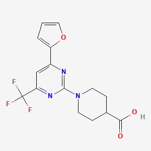 molecular formula C15H14F3N3O3 B3159535 1-[4-(2-呋喃基)-6-(三氟甲基)嘧啶-2-基]哌啶-4-羧酸 CAS No. 862712-45-6