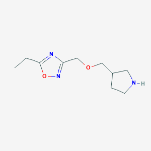 molecular formula C10H17N3O2 B3166829 5-乙基-3-((吡咯烷-3-基甲氧基)甲基)-1,2,4-恶二唑 CAS No. 914299-45-9