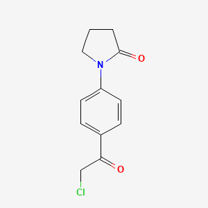 molecular formula C12H12ClNO2 B3167603 1-[4-(2-氯乙酰)苯基]吡咯烷-2-酮 CAS No. 923200-17-3