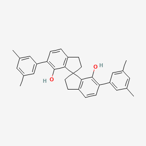 molecular formula C33H32O2 B3168563 5,5'-双(3,5-二甲基苯基)-3,3'-螺双[1,2-二氢茚]-4,4'-二醇 CAS No. 930784-56-8