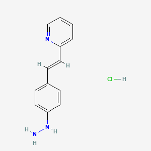 molecular formula C13H14ClN3 B3182828 (E)-2-(4-Hydrazinylstyryl)pyridine hydrochloride CAS No. 211986-67-3