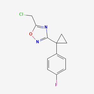 molecular formula C12H10ClFN2O B3183672 5-(Chloromethyl)-3-(1-(4-fluorophenyl)cyclopropyl)-1,2,4-oxadiazole CAS No. 1021436-47-4