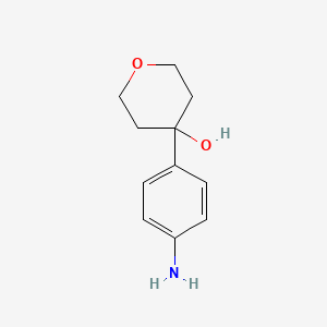 molecular formula C11H15NO2 B3197053 4-(4-aminophenyl)tetrahydro-2H-Pyran-4-ol CAS No. 1002726-77-3