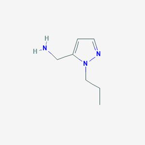 molecular formula C7H13N3 B3197534 (1-丙基-1H-吡唑-5-基)甲胺 CAS No. 1006319-35-2