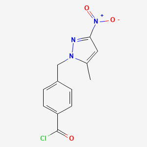 molecular formula C12H10ClN3O3 B3197784 4-[(5-methyl-3-nitro-1H-pyrazol-1-yl)methyl]benzoyl chloride CAS No. 1006962-30-6