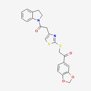 molecular formula C22H18N2O4S2 B3203364 1-(Benzo[d][1,3]dioxol-5-yl)-2-((4-(2-(indolin-1-yl)-2-oxoethyl)thiazol-2-yl)thio)ethanone CAS No. 1021254-38-5