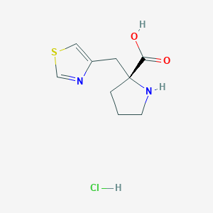 molecular formula C9H13ClN2O2S B3208250 (R)-α-(4-噻唑基甲基)-脯氨酸-HCl CAS No. 1049729-00-1
