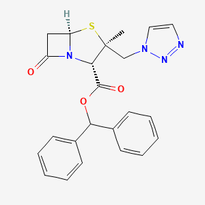 molecular formula C23H22N4O3S B3226981 4-Thia-1-azabicyclo[3.2.0]heptane-2-carboxylic acid, 3-methyl-7-oxo-3-(1H-1,2,3-triazol-1-ylmethyl)-, diphenylmethyl ester, (2S,3S,5R)- CAS No. 125949-72-6