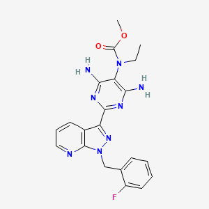 molecular formula C21H21FN8O2 B3236110 Carbamic acid, N-[4,6-diamino-2-[1-[(2-fluorophenyl)methyl]-1H-pyrazolo[3,4-b]pyridin-3-yl]-5-pyrimidinyl]-N-ethyl-, methyl ester CAS No. 1361570-27-5