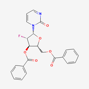 [(2R,3R,4S,5R)-3-Benzoyloxy-4-fluoro-5-(2-oxopyrimidin-1-yl)oxolan-2-yl]methyl benzoate