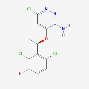 molecular formula C12H9Cl3FN3O B3236565 (R)-6-Chloro-4-(1-(2,6-dichloro-3-fluorophenyl)ethoxy)pyridazin-3-amine CAS No. 1370651-29-8