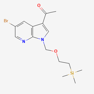 molecular formula C15H21BrN2O2Si B3236800 1-(5-bromo-1-((2-(trimethylsilyl)ethoxy)methyl)-1H-pyrrolo[2,3-b]pyridin-3-yl)ethanone CAS No. 1375303-71-1
