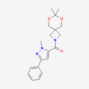 molecular formula C19H23N3O3 B3237889 (7,7-dimethyl-6,8-dioxa-2-azaspiro[3.5]nonan-2-yl)(1-methyl-3-phenyl-1H-pyrazol-5-yl)methanone CAS No. 1396684-54-0