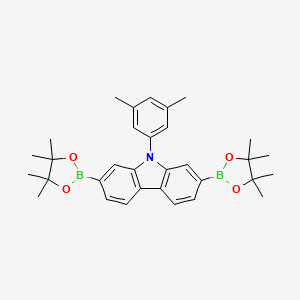molecular formula C32H39B2NO4 B3248511 9-(3,5-Dimethylphenyl)-2,7-bis(4,4,5,5-tetramethyl-1,3,2-dioxaborolan-2-yl)-9H-carbazole CAS No. 1873364-17-0