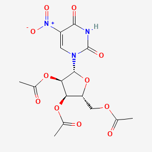 molecular formula C15H17N3O11 B3249494 (2R,3R,4R,5R)-2-(Acetoxymethyl)-5-(5-nitro-2,4-dioxo-3,4-dihydropyrimidin-1(2H)-yl)tetrahydrofuran-3,4-diyl diacetate CAS No. 194474-73-2