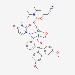 3-[[1-[[bis(4-methoxyphenyl)-phenylmethoxy]methyl]-3-(2,4-dioxopyrimidin-1-yl)-2,5-dioxabicyclo[2.2.1]heptan-7-yl]oxy-[di(propan-2-yl)amino]phosphanyl]oxypropanenitrile