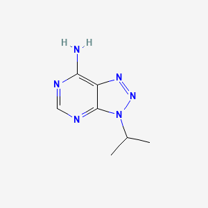 molecular formula C7H10N6 B3252403 3-(propan-2-yl)-3H-[1,2,3]triazolo[4,5-d]pyrimidin-7-amine CAS No. 2168779-79-9
