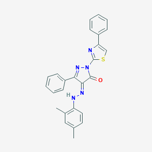 (4E)-4-[(2,4-dimethylphenyl)hydrazinylidene]-5-phenyl-2-(4-phenyl-1,3-thiazol-2-yl)pyrazol-3-one